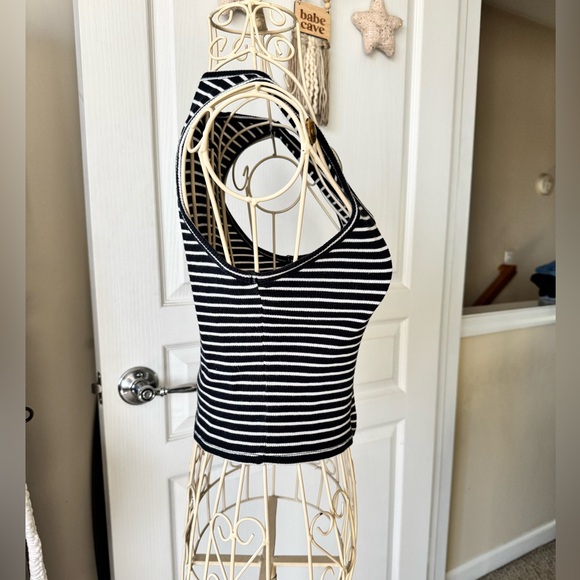 🖤 Bundle Deal 🖤 - Picture 4 of 4